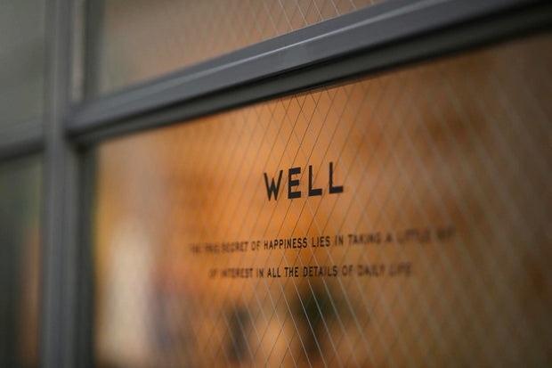 well sleeping suppoorted by 立野木材工芸の展示家具のご紹介