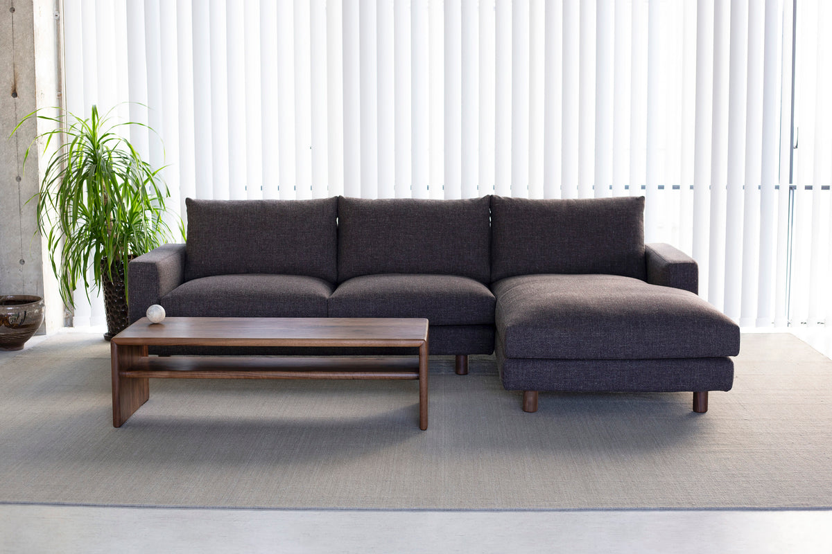 NOSTOS One Arm Couch | WELL | 豊かな暮らしをつくる国産オーダー